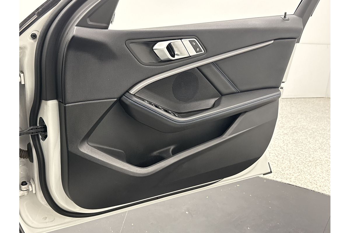 2022 BMW 1 Series 118i M Sport F40