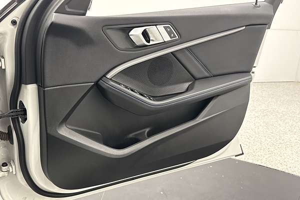 2022 BMW 1 Series 118i M Sport F40