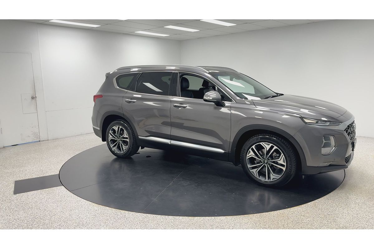 2019 Hyundai Santa Fe Highlander TM.2