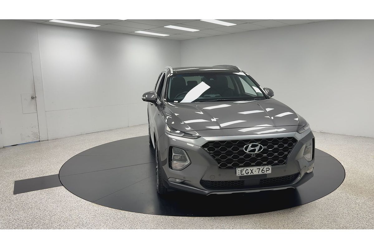 2019 Hyundai Santa Fe Highlander TM.2