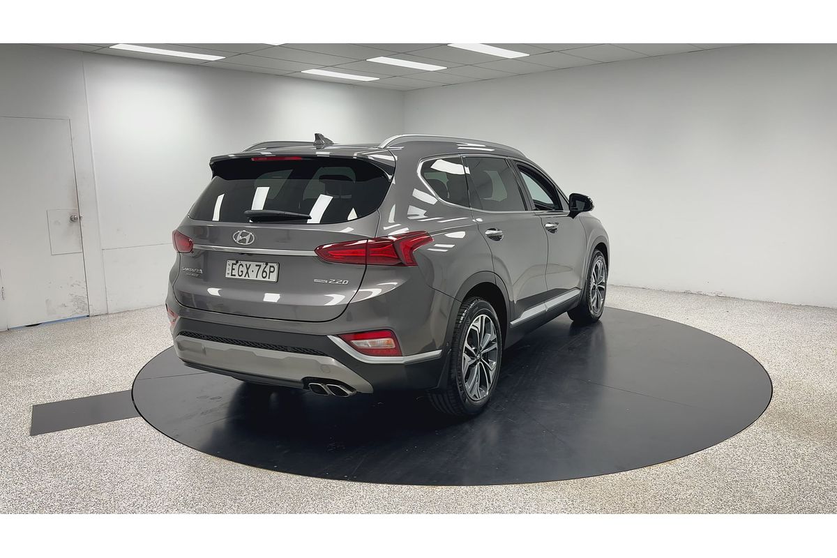 2019 Hyundai Santa Fe Highlander TM.2
