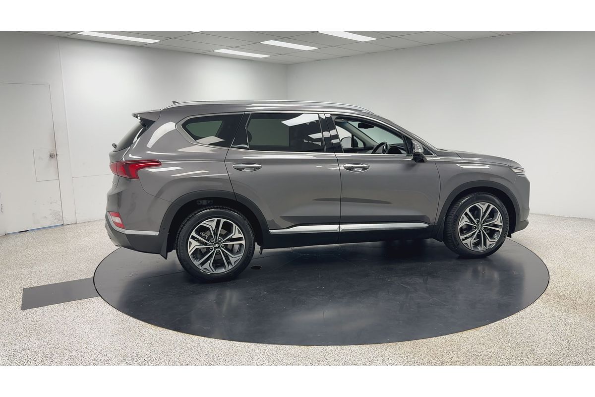 2019 Hyundai Santa Fe Highlander TM.2