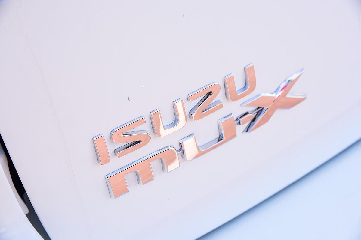 2016 Isuzu MU-X LS-U