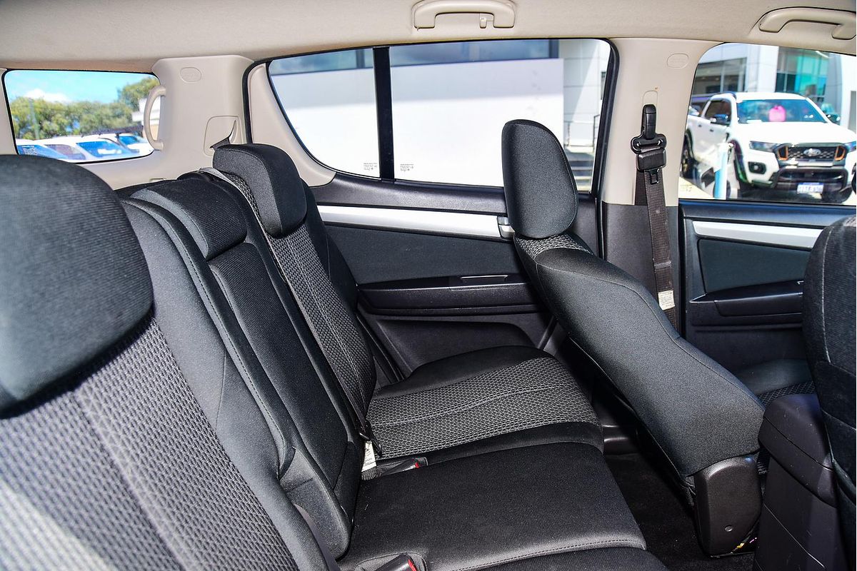 2016 Isuzu MU-X LS-U