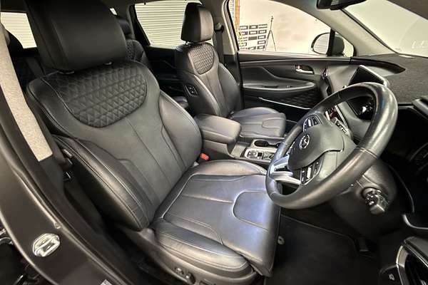 2019 Hyundai Santa Fe Highlander TM.2