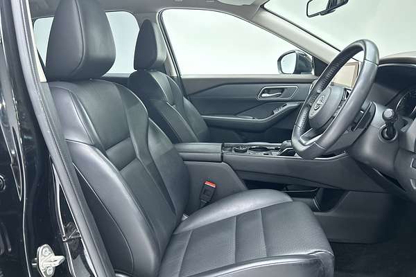 2023 Nissan X-TRAIL ST-L T33