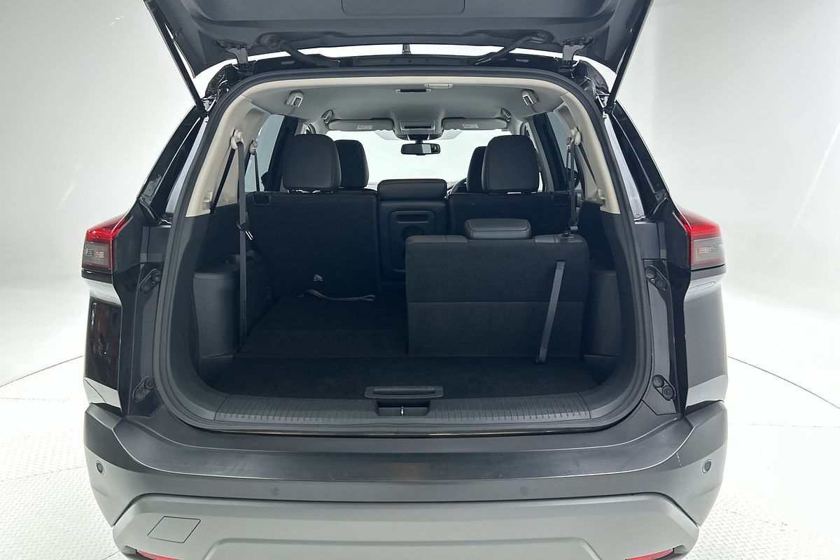 2023 Nissan X-TRAIL ST-L T33