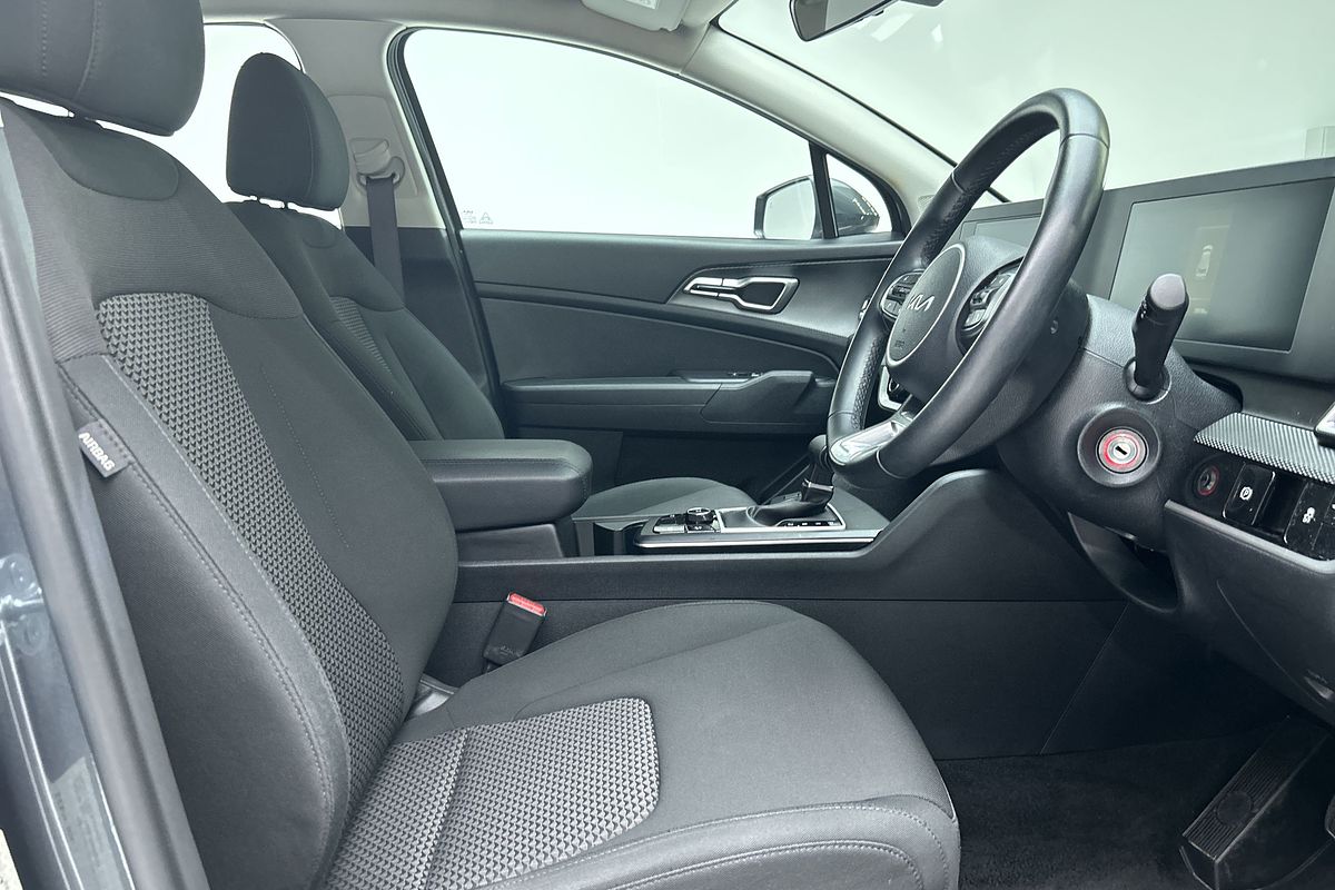 2024 Kia Sportage S NQ5