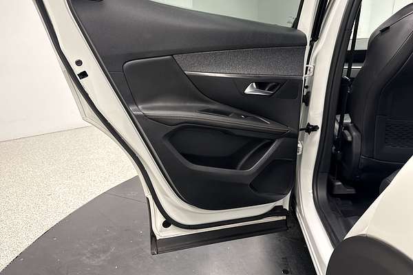 2018 Peugeot 3008 GT Line P84