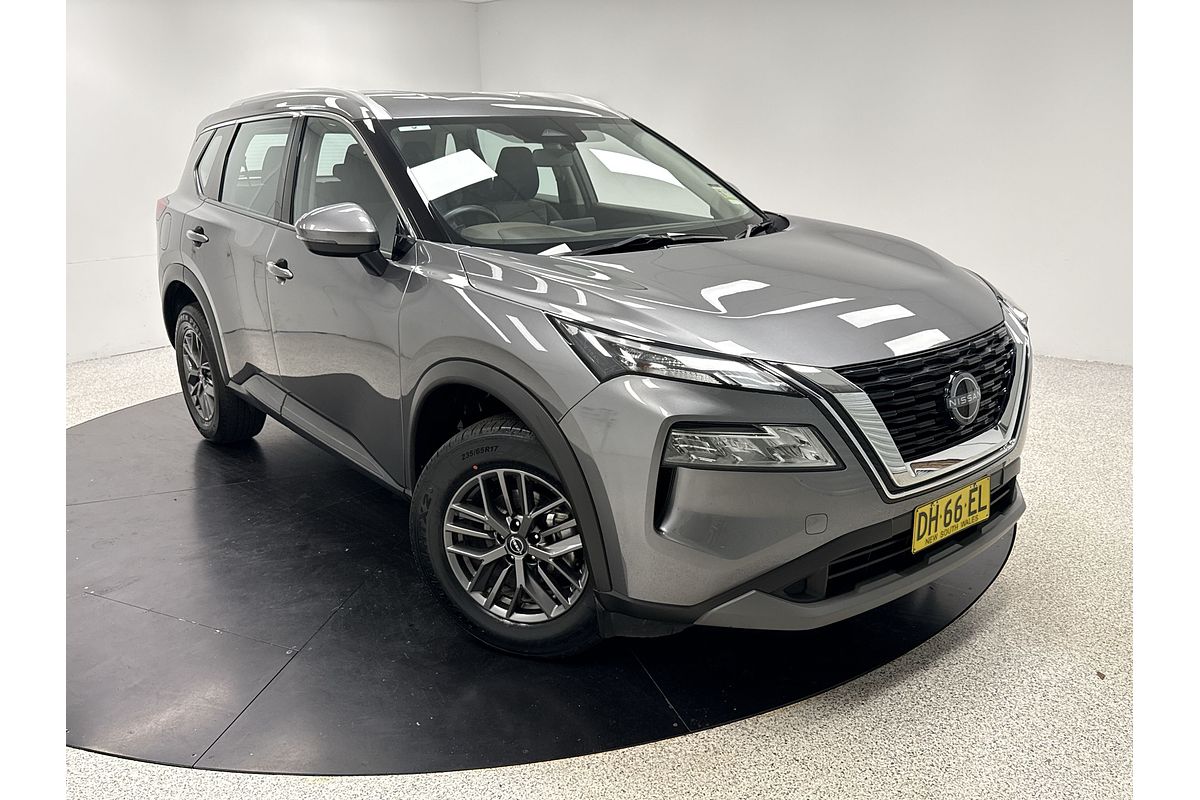2023 Nissan X-TRAIL ST T33