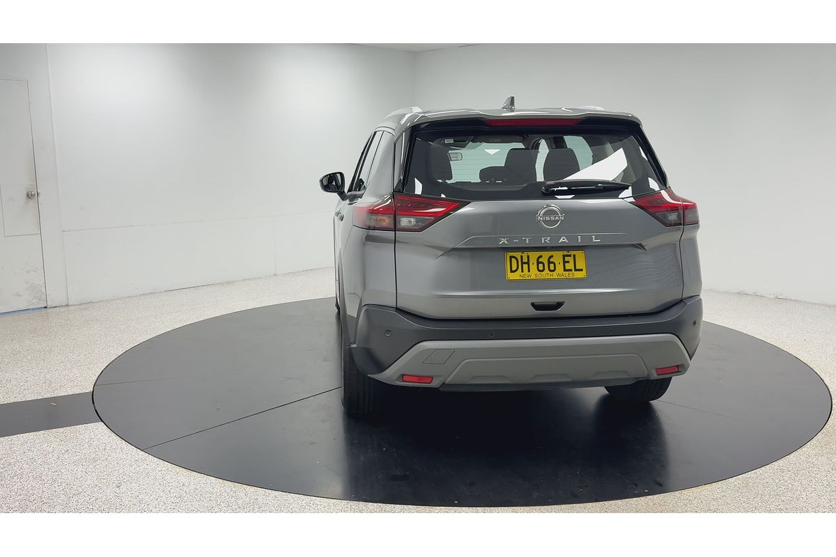 2023 Nissan X-TRAIL ST T33