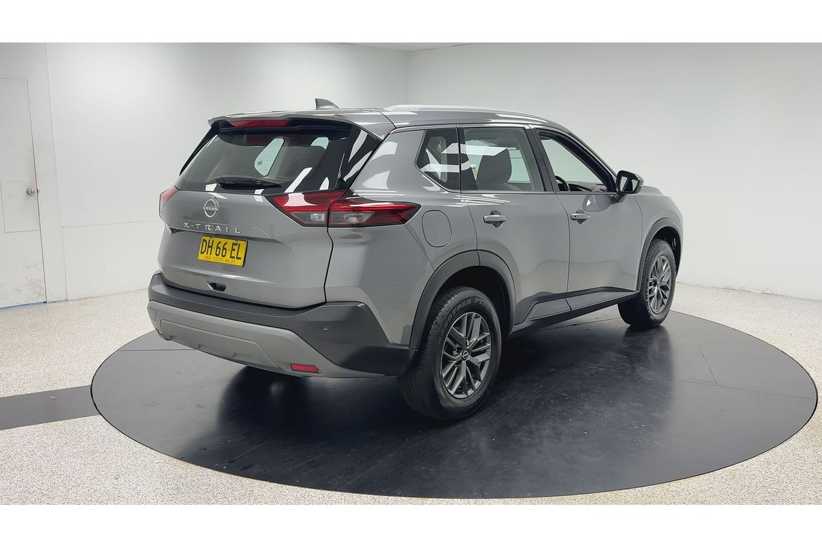 2023 Nissan X-TRAIL ST T33