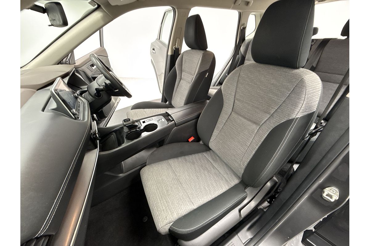 2023 Nissan X-TRAIL ST T33