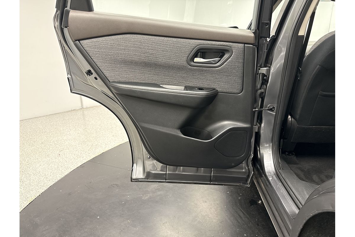 2023 Nissan X-TRAIL ST T33