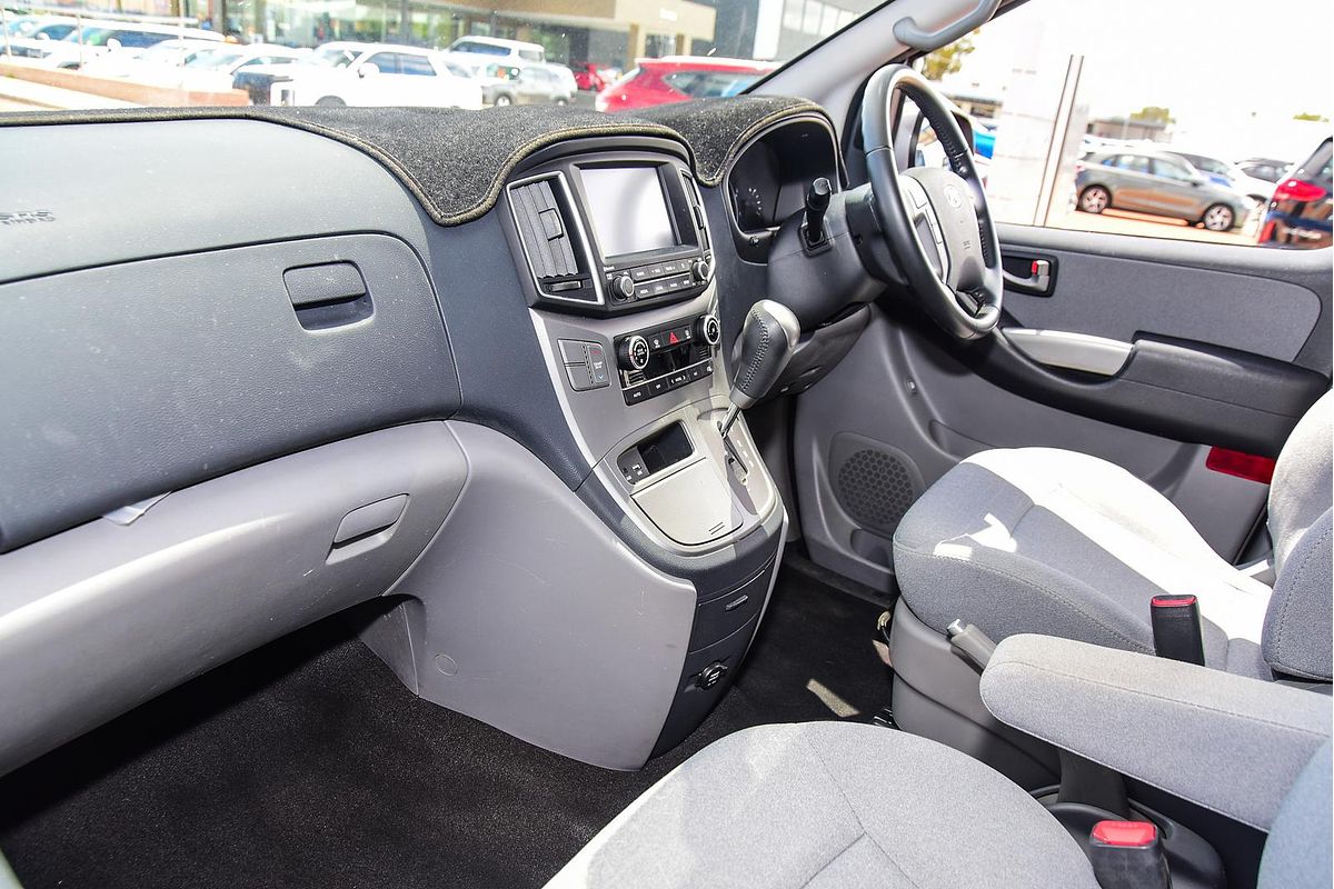 2020 Hyundai iMax Active TQ4