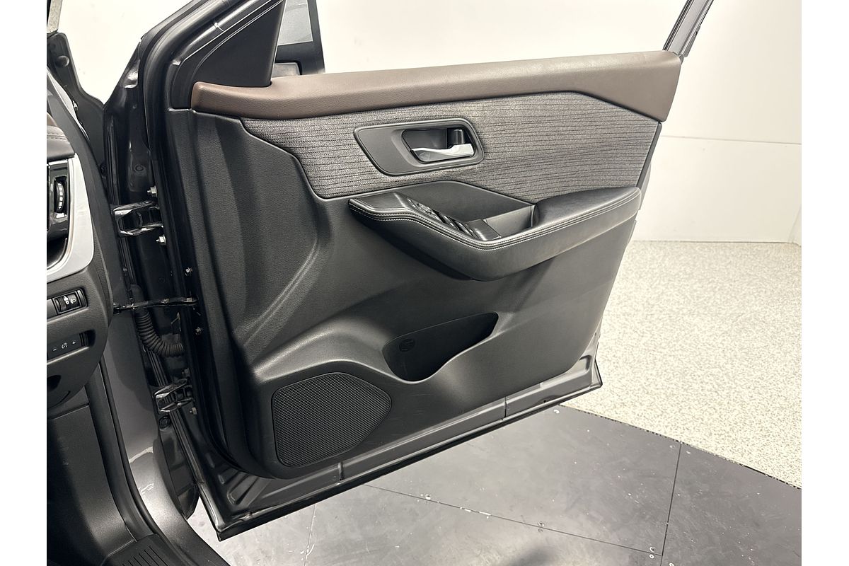 2023 Nissan X-TRAIL ST T33