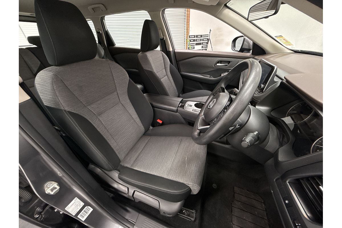 2023 Nissan X-TRAIL ST T33