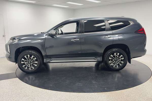 2021 Mitsubishi Pajero Sport GLS QF