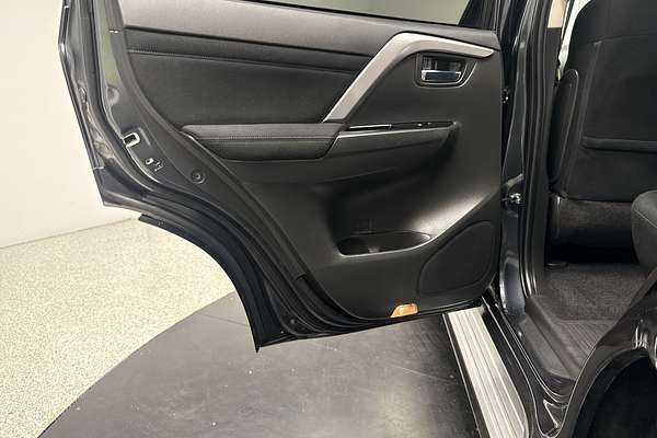 2021 Mitsubishi Pajero Sport GLS QF