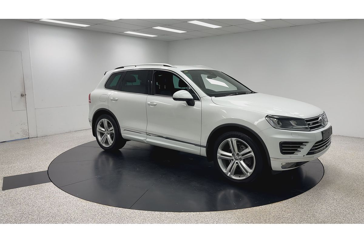 2017 Volkswagen Touareg V8 TDI R-Line 7P