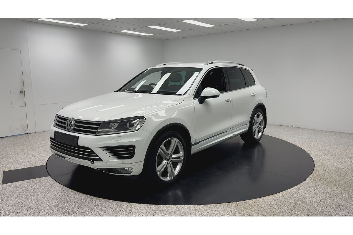 2017 Volkswagen Touareg V8 TDI R-Line 7P
