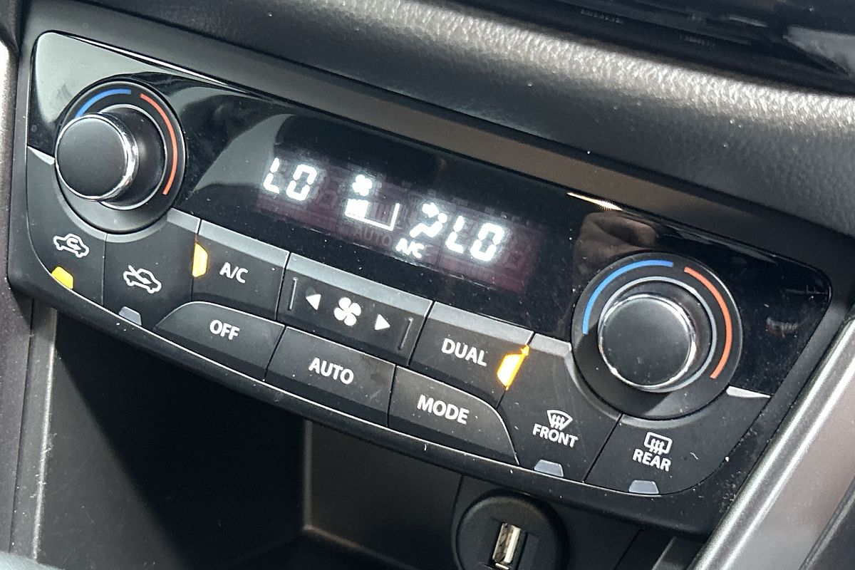 2023 Suzuki S-Cross GLX JYB