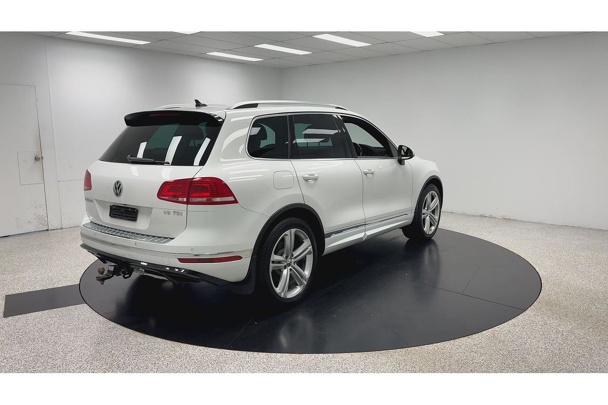 2017 Volkswagen Touareg V8 TDI R-Line 7P