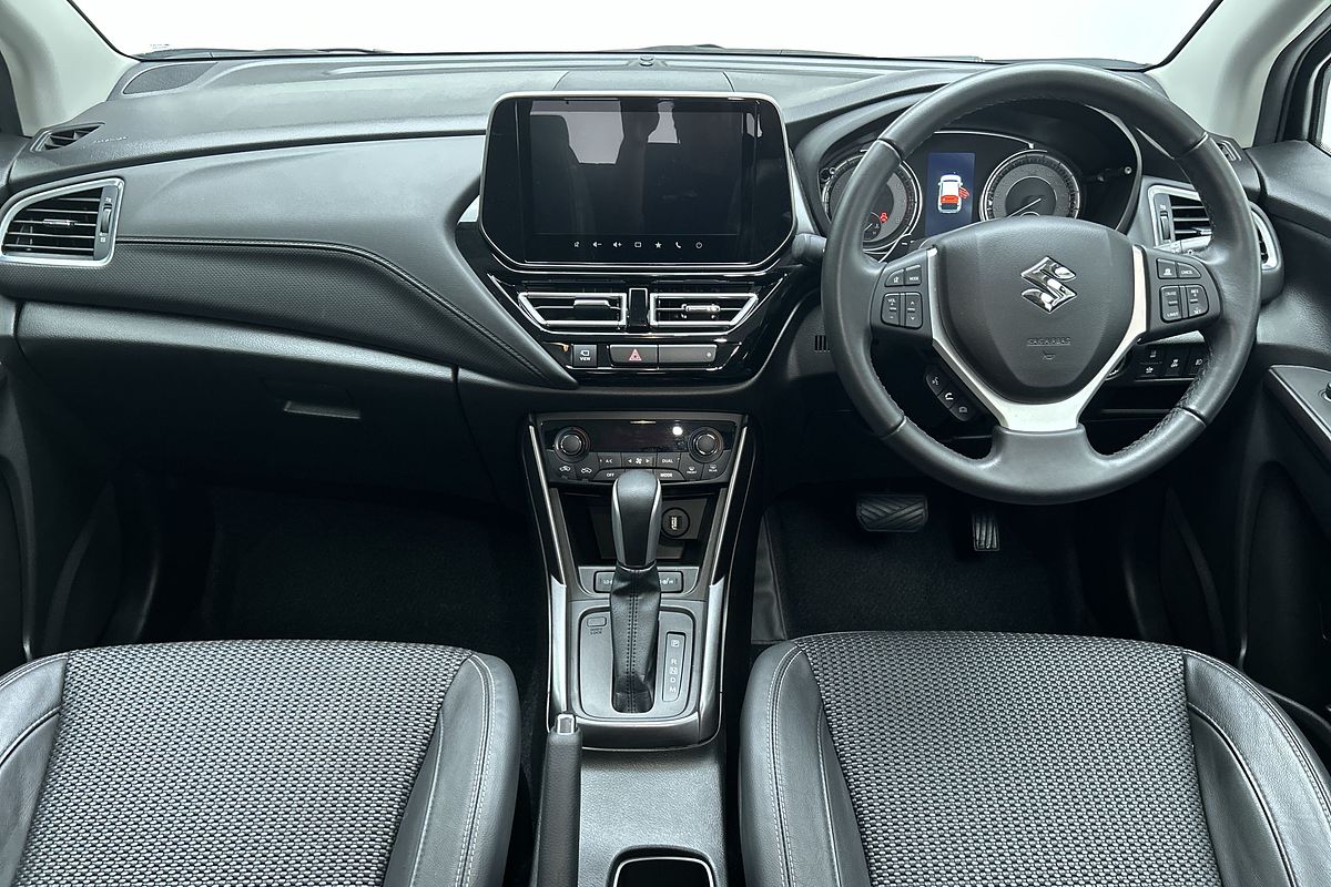 2023 Suzuki S-Cross GLX JYB