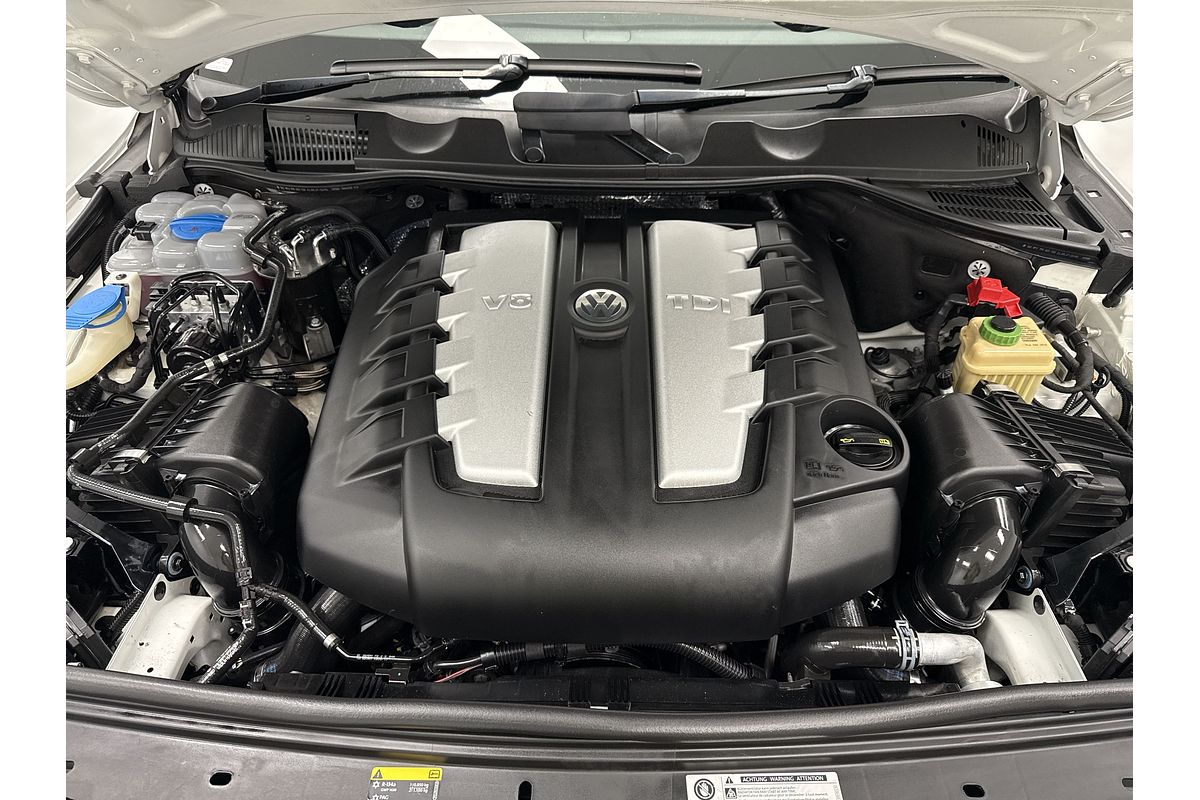 2017 Volkswagen Touareg V8 TDI R-Line 7P