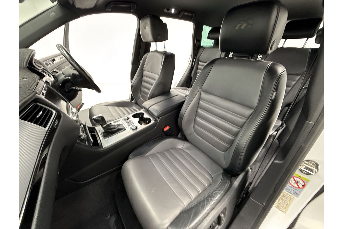 2017 Volkswagen Touareg V8 TDI R-Line 7P