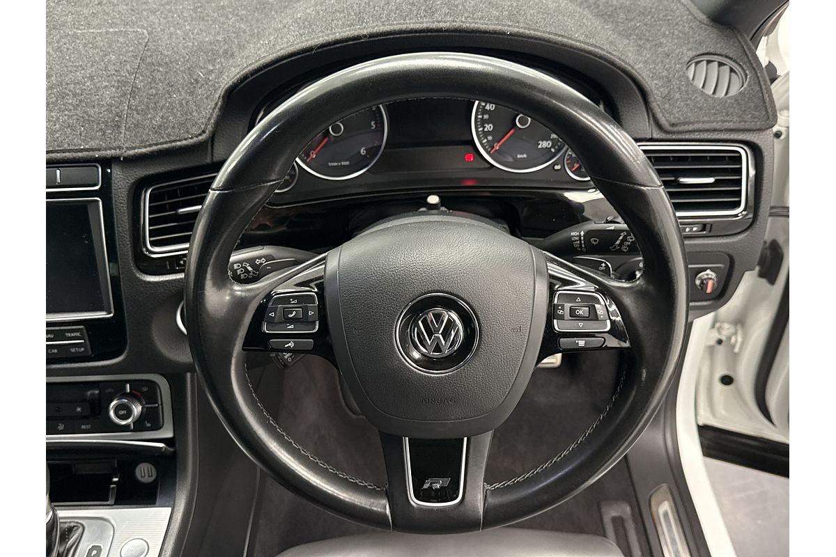 2017 Volkswagen Touareg V8 TDI R-Line 7P