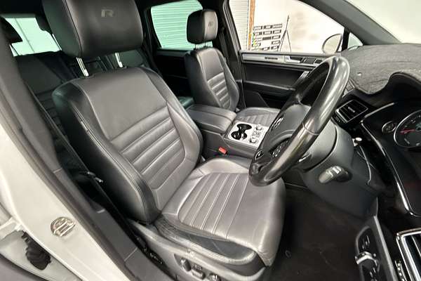 2017 Volkswagen Touareg V8 TDI R-Line 7P