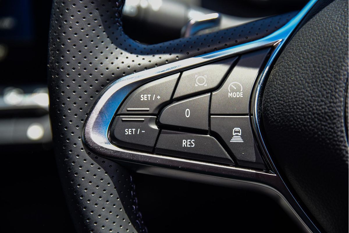 2025 Mitsubishi ASX Exceed XE