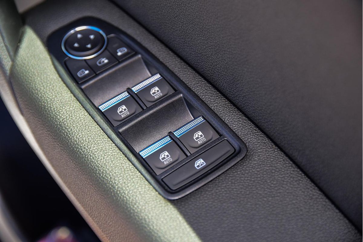 2025 Mitsubishi ASX Exceed XE