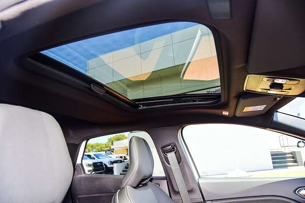 2025 Mitsubishi ASX Exceed XE