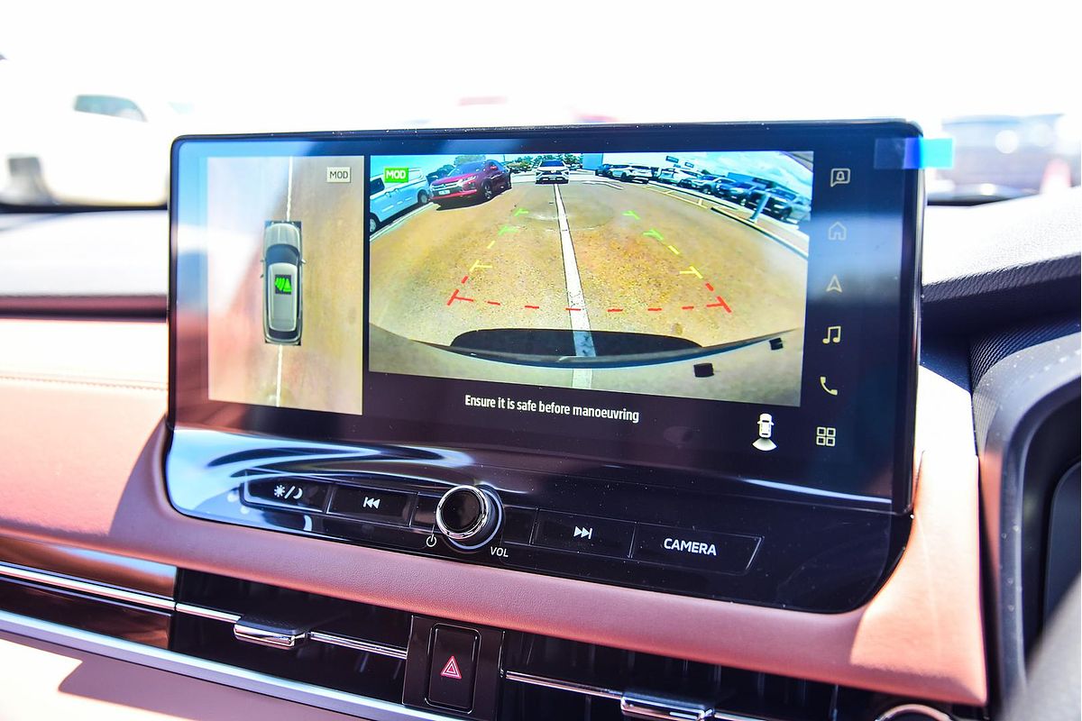 2025 Mitsubishi Outlander Exceed Tourer ZM