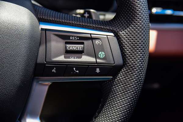 2025 Mitsubishi Outlander Exceed Tourer ZM