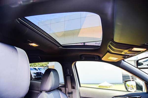 2024 Mitsubishi Eclipse Cross Exceed YB