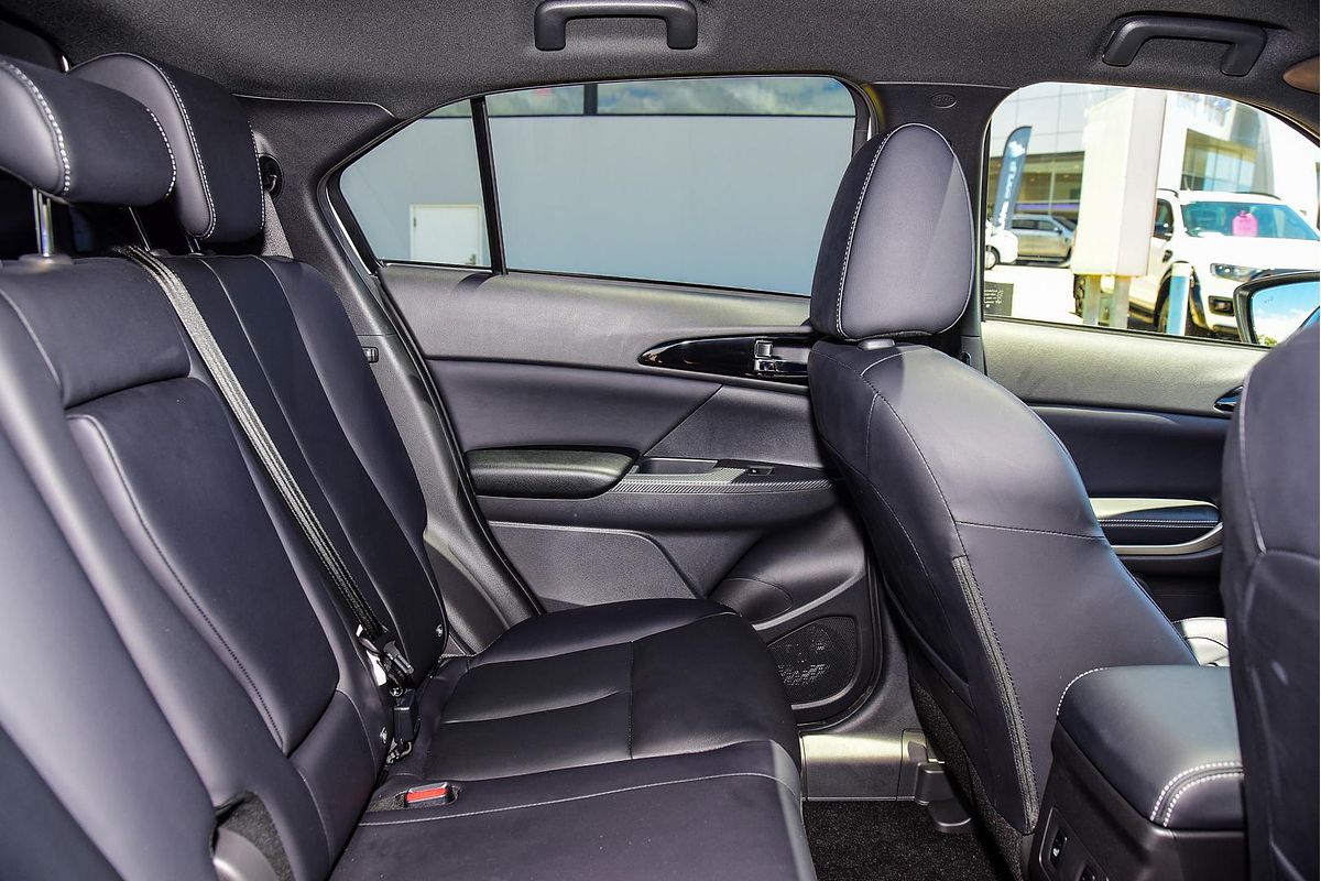 2024 Mitsubishi Eclipse Cross Exceed YB