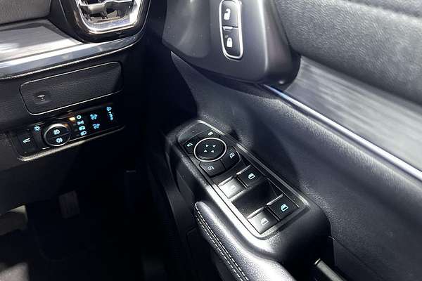 2025 Ford Everest Trend 2.0L