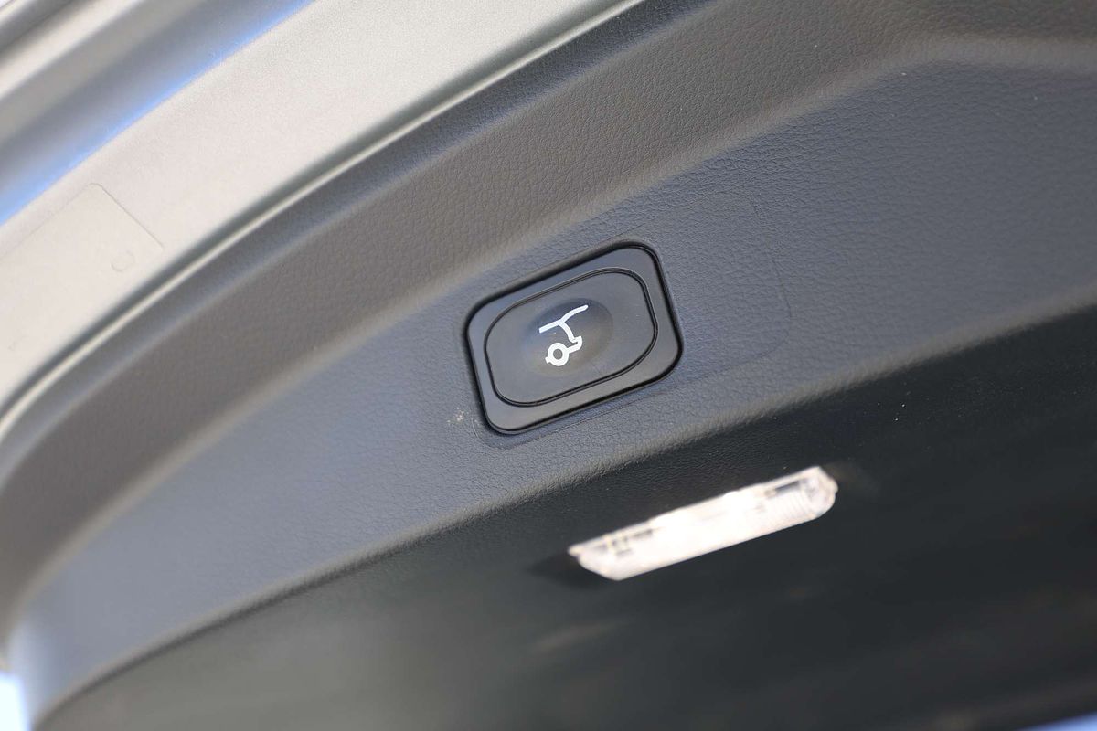 2025 Ford Everest Trend 2.0L