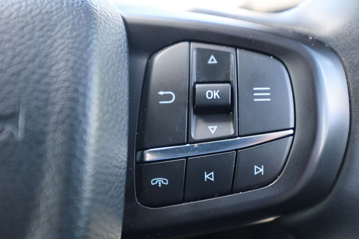 2025 Ford Everest Trend 2.0L