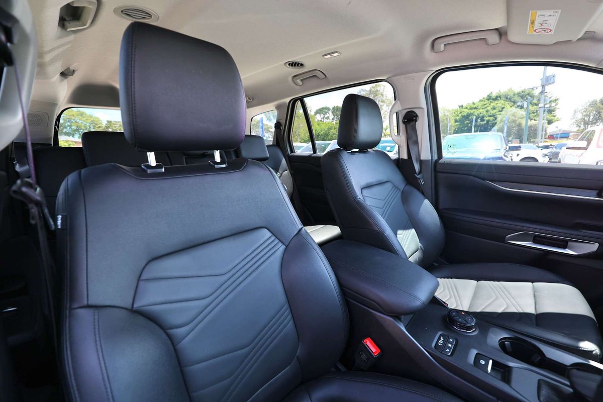 2025 Ford Everest Trend 2.0L