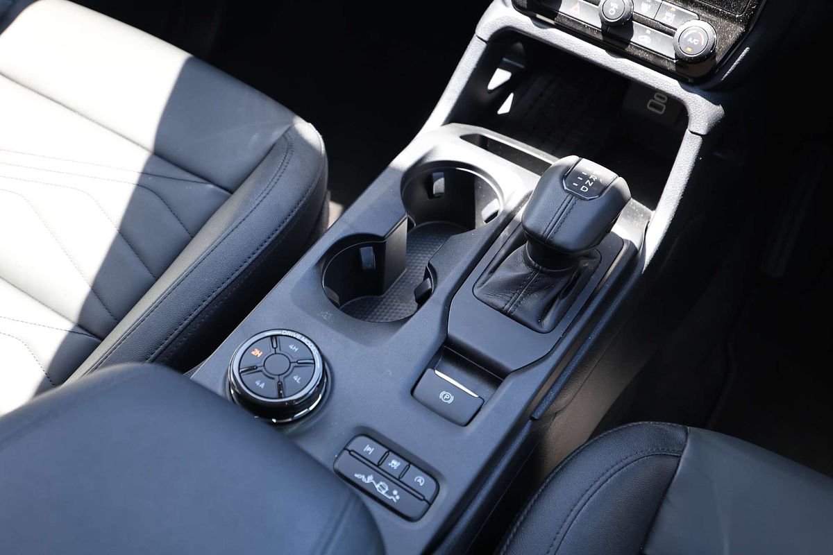 2025 Ford Everest Trend 2.0L