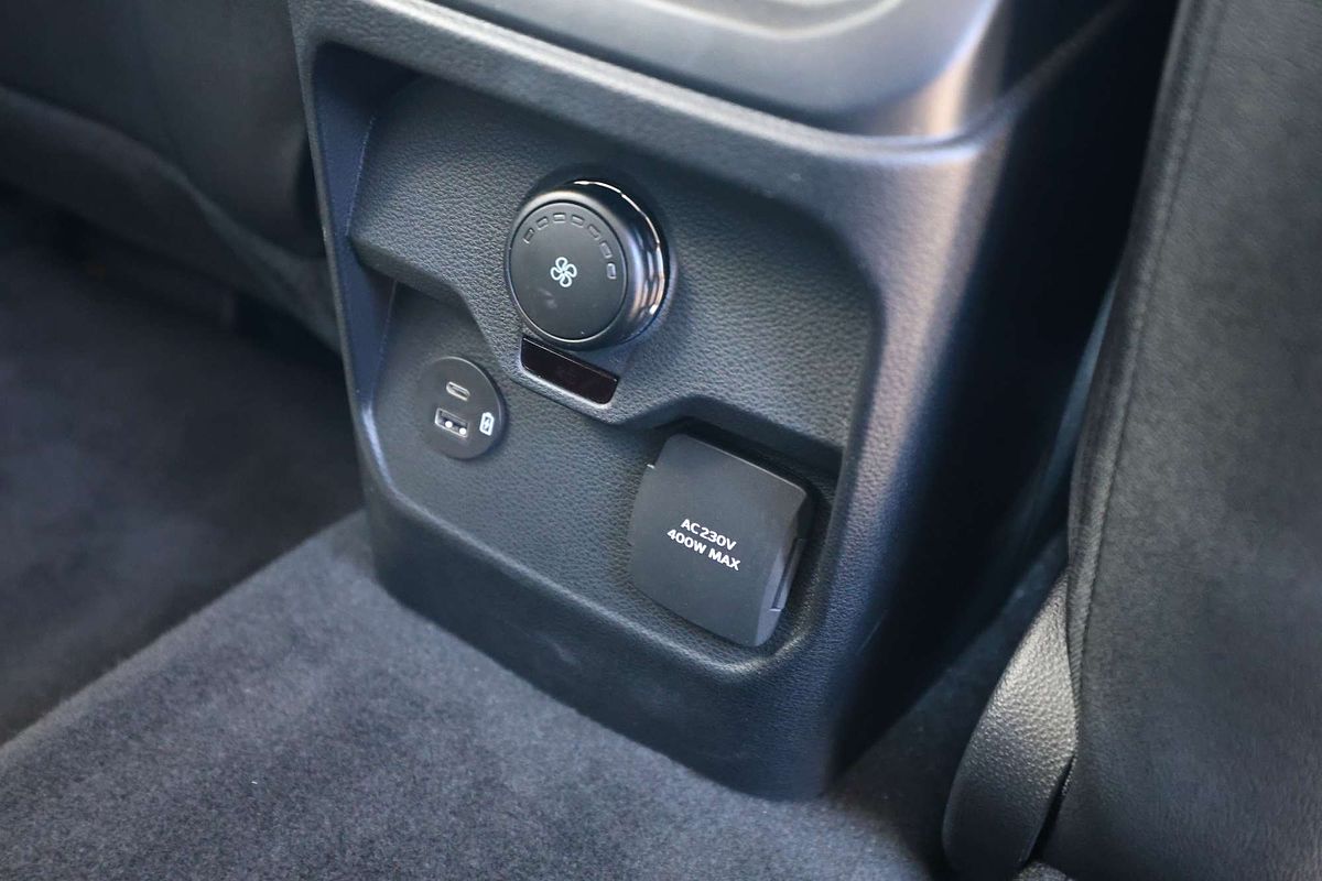 2025 Ford Everest Trend 2.0L