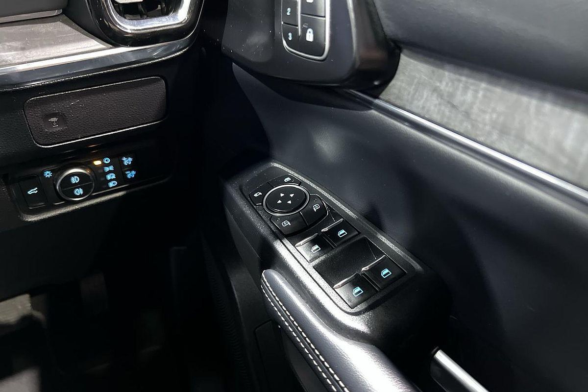 2024 Ford Everest Platinum 3.0L