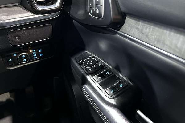 2024 Ford Everest Platinum 3.0L