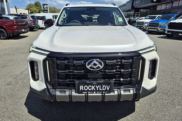 2024 LDV D90 Executive SV9A