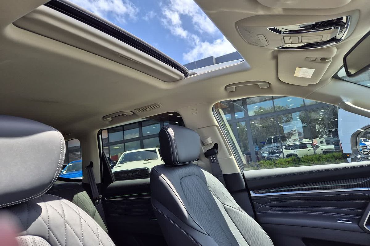 2024 LDV D90 Executive SV9A