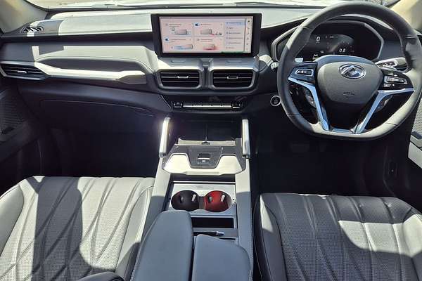 2024 LDV D90 Executive SV9A